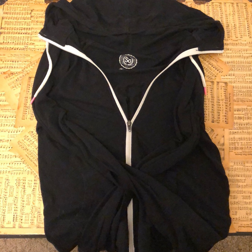 So zip-up hoodie
